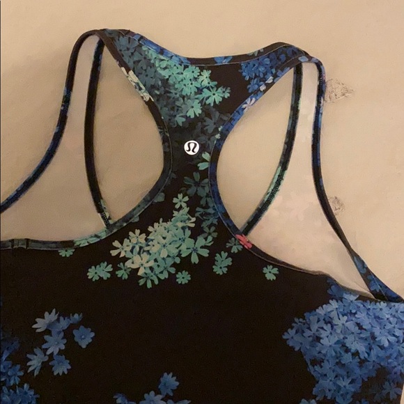 lululemon athletica Tops - Lululemon Tank